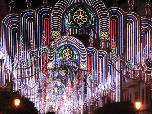 Light show in the Ruzafa District - Image by www.fallasfromvalencia.com