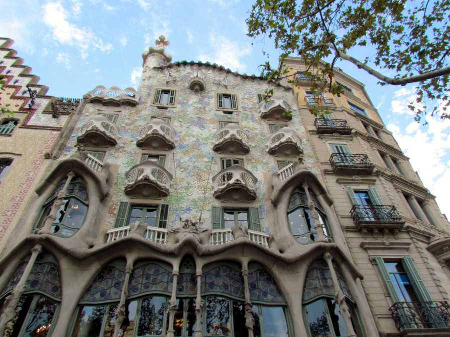 Gaudi-Architecture-Barcelona-Spain