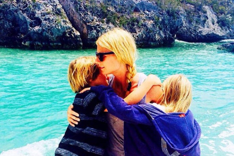 Paltrow vacation with kids