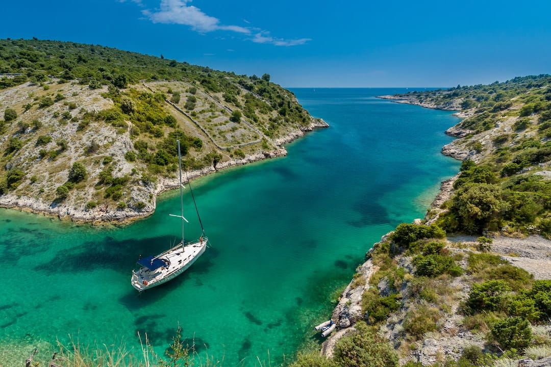 Sailing in Greece Vs Sailing in Croatia