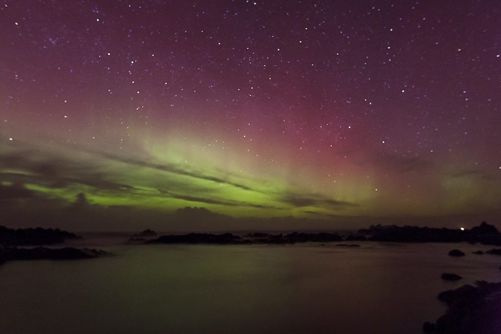 The green and red northern lights as seen from Ireland