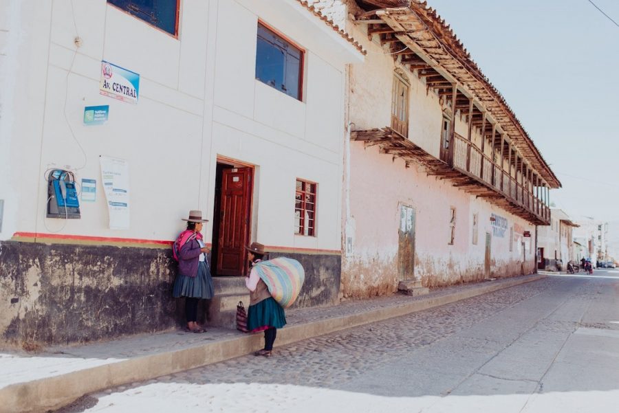 Two people in Cusco 