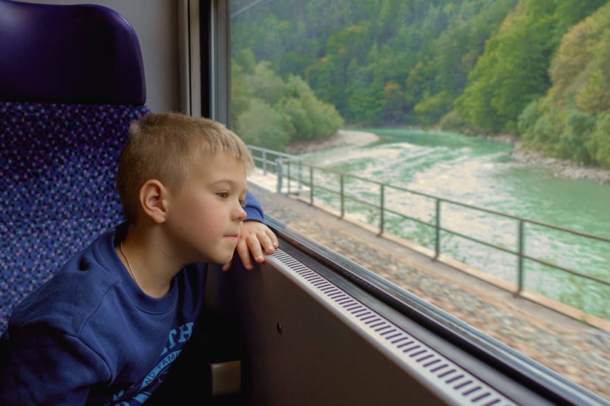 Five Ways To Travel Responsibly with Kids